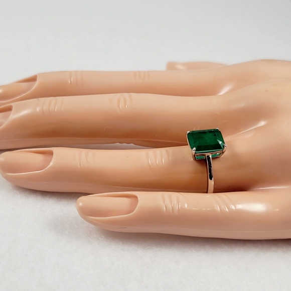 Sterling 3ct Natural Emerald Ring - Picture 9 of 11